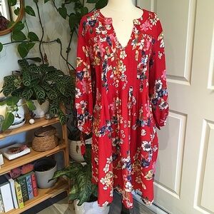 ❤️Suzanne Betro Floral Red Dress with Long Sleeves❤️